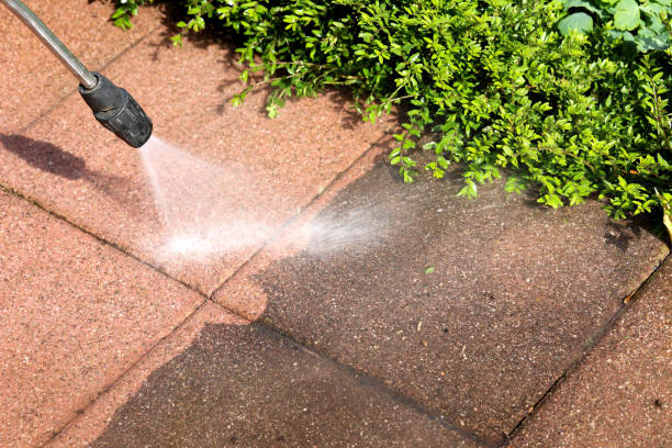 Garage Pressure Washing in Washington, NC